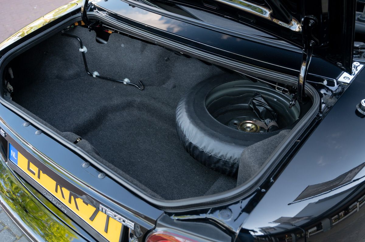 Mazda MX-5 (1995) — foto 55