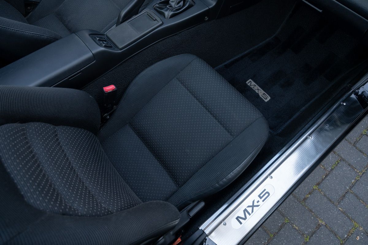 Mazda MX-5 (1995) — foto 53