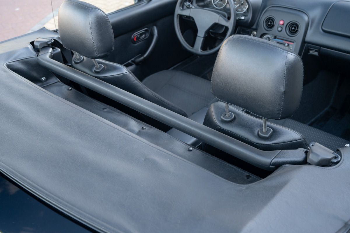 Mazda MX-5 (1995) — foto 56