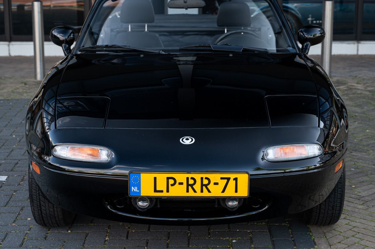 Mazda MX-5 (1995) — foto 8