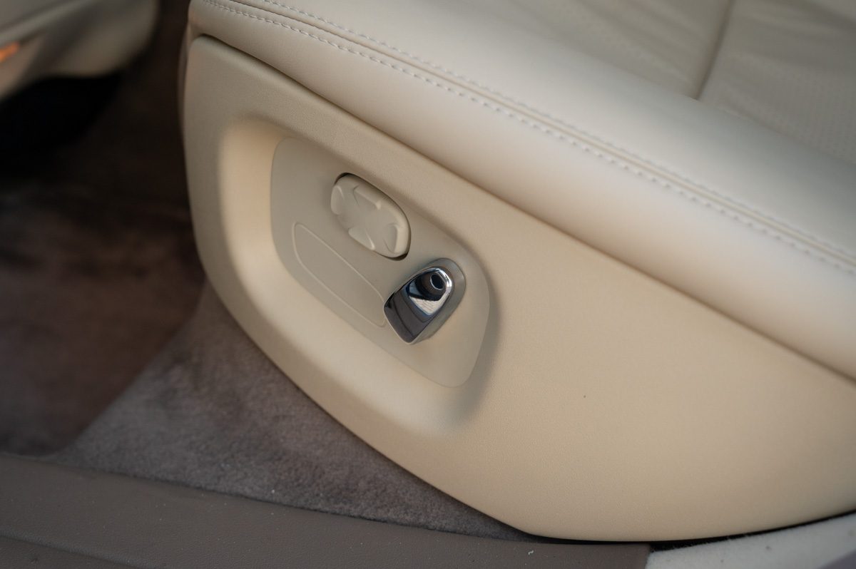 Jaguar XJ (2008) — Foto 60