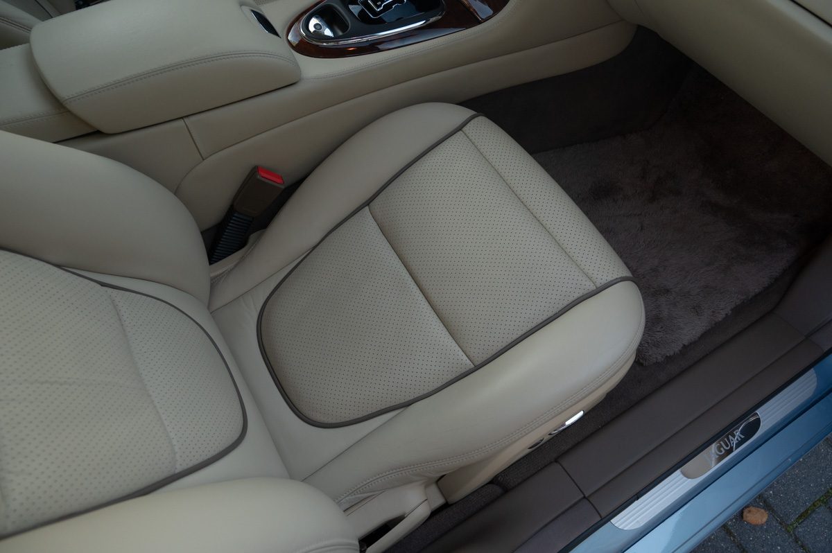 Jaguar XJ (2008) — Foto 63