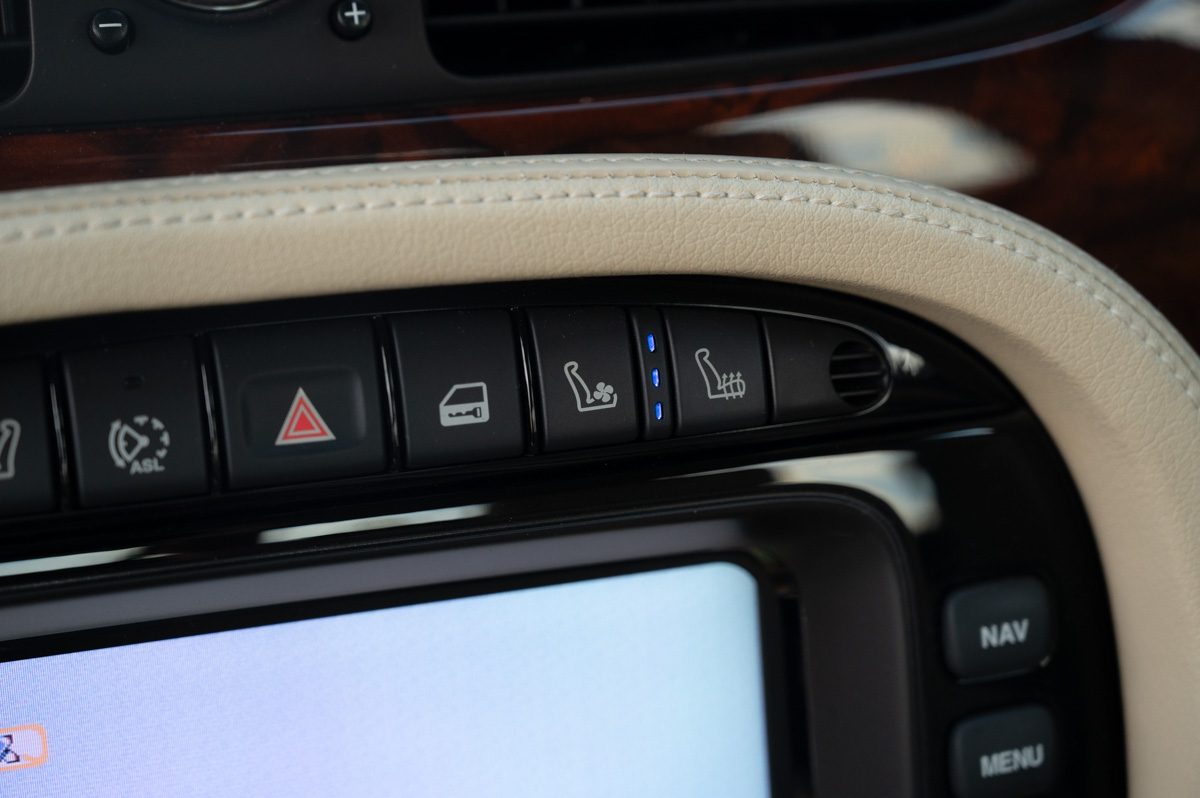 Jaguar XJ (2008) — Foto 72