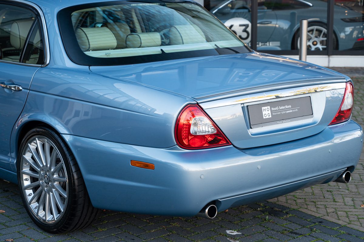 Jaguar XJ (2008) — Foto 12