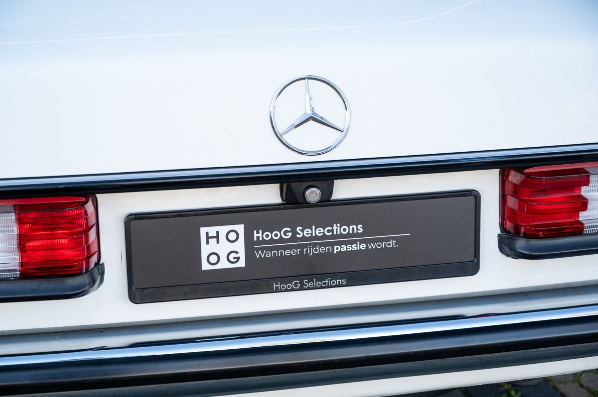 Mercedes-Benz 200-Serie (1983) — foto 26