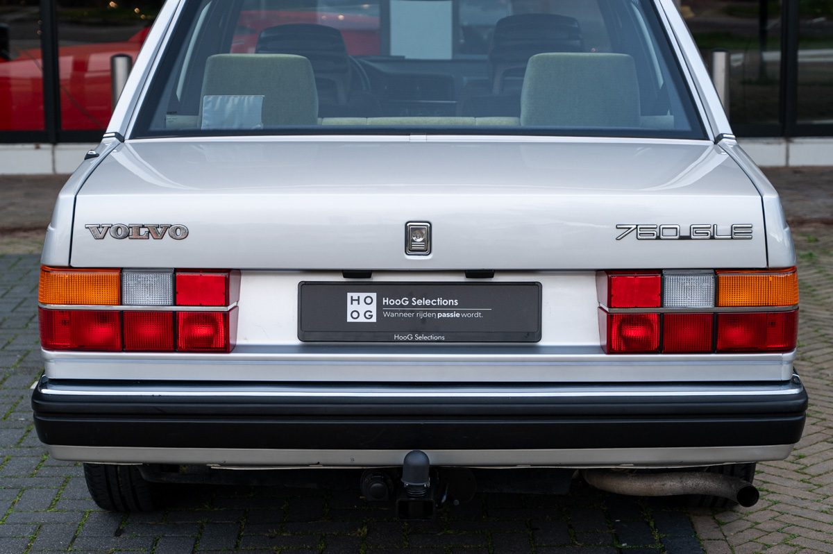 Volvo 760 (1988) — photo 13