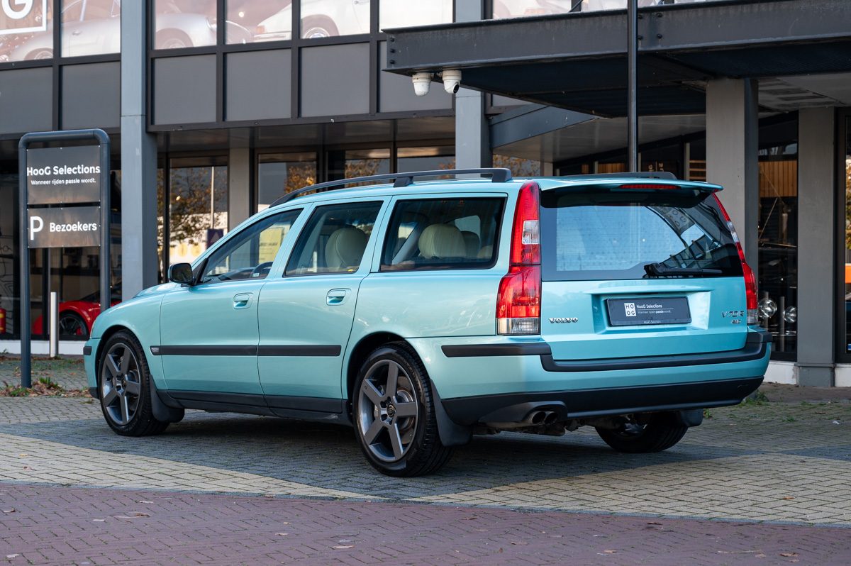 Volvo V70 (2003) — foto 12