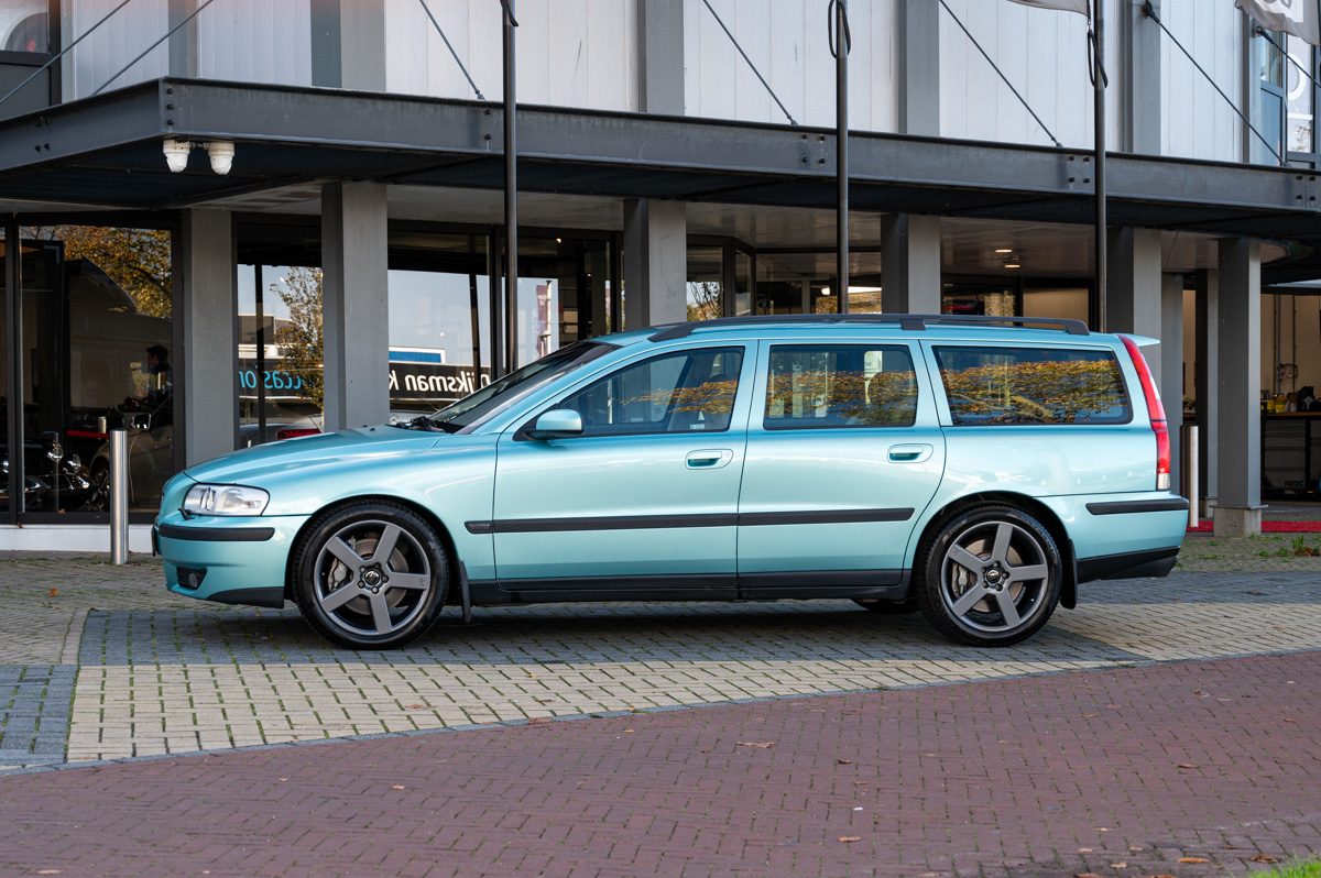 Volvo V70 (2003) — foto 8