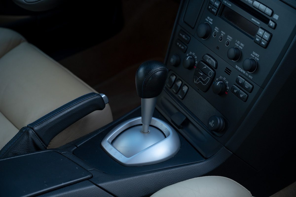 Volvo V70 (2003) — foto 57