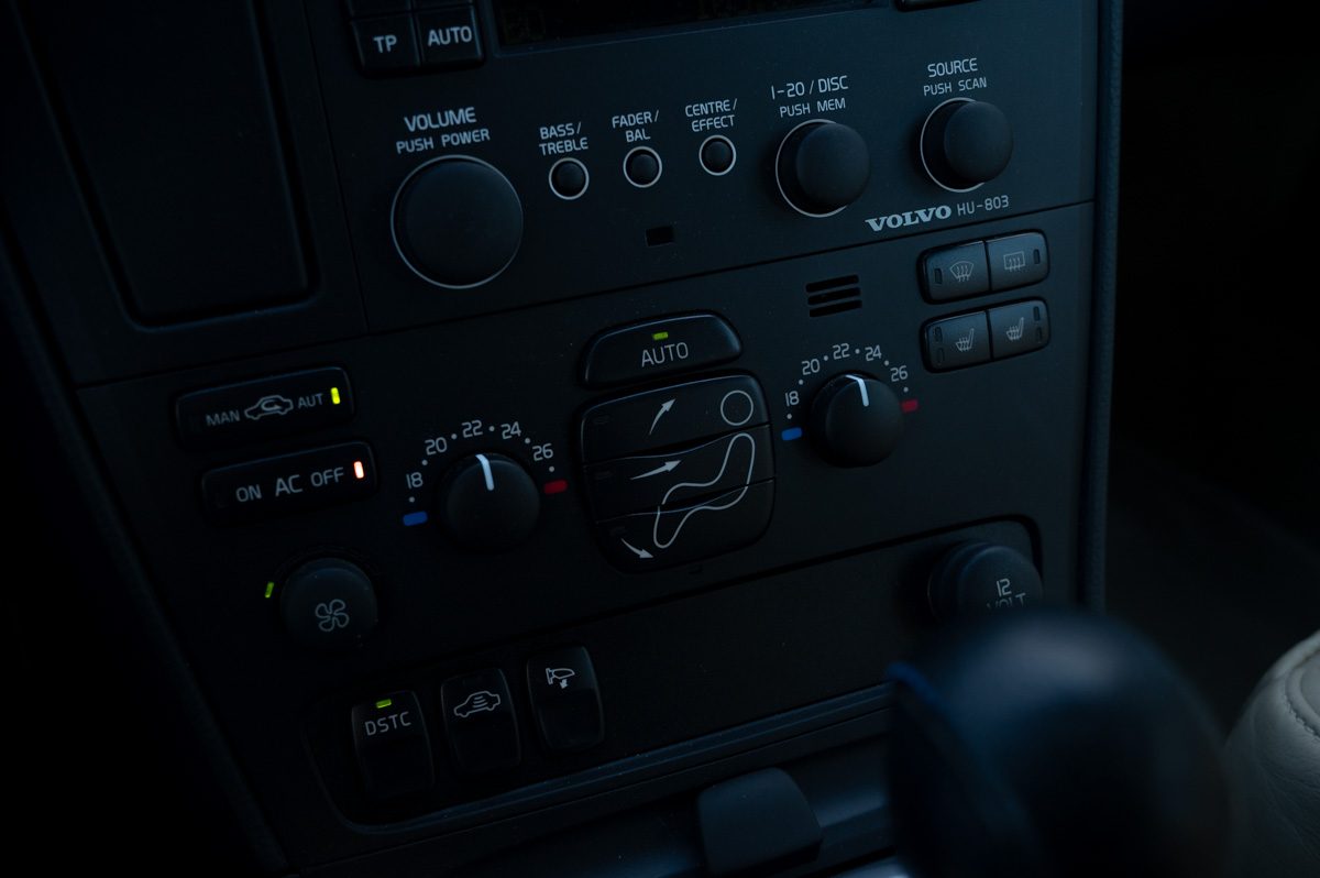 Volvo V70 (2003) — foto 64