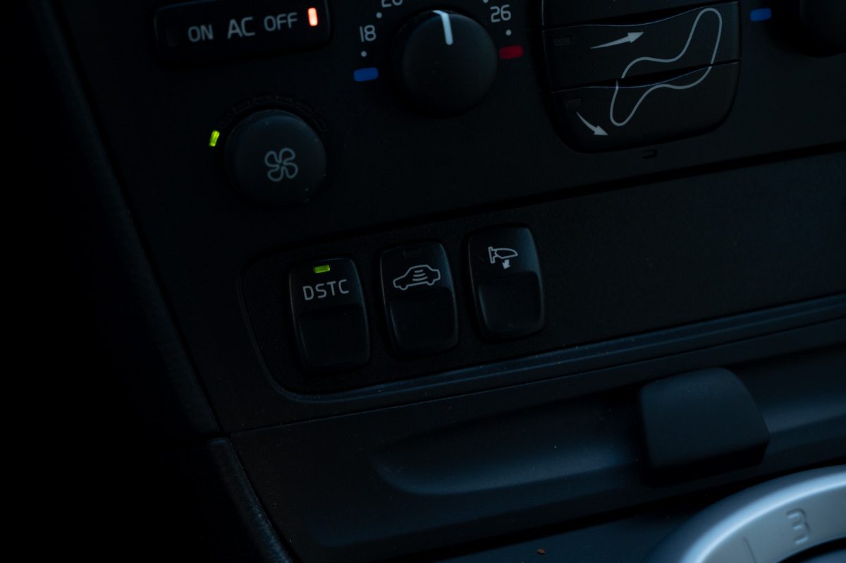 Volvo V70 (2003) — foto 66