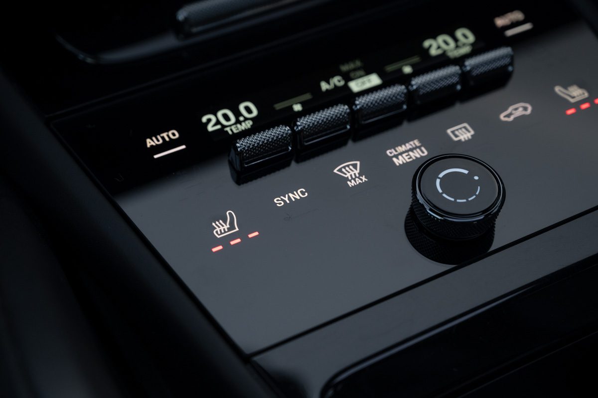Porsche Cayenne (2024) — foto 61