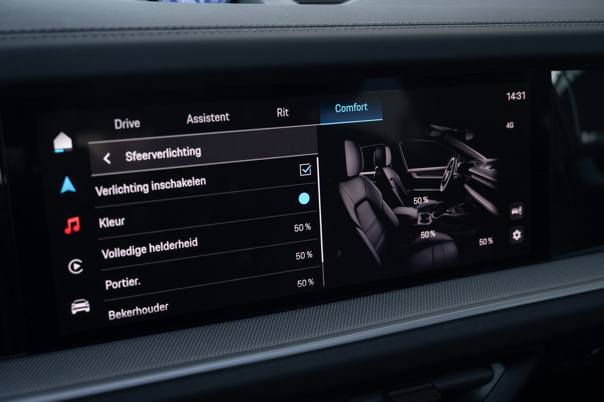 Porsche Cayenne (2024) — foto 42