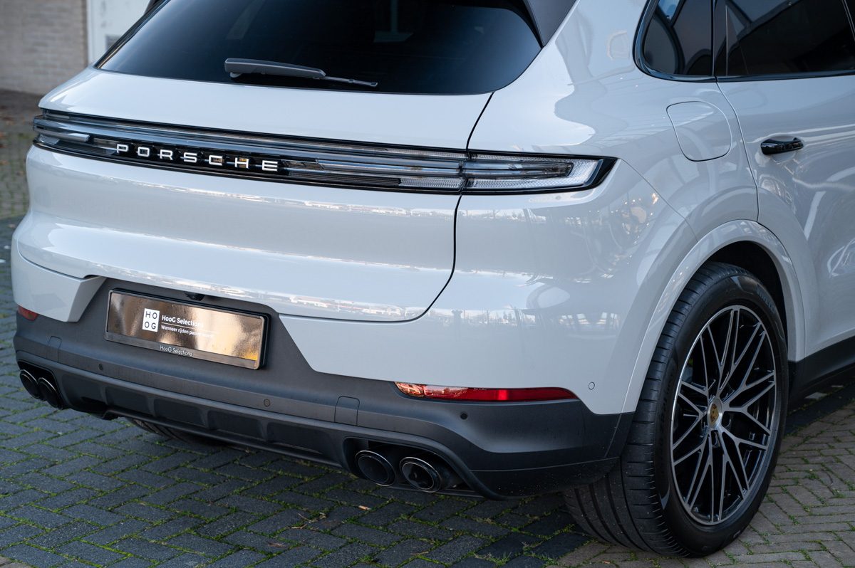 Porsche Cayenne (2024) — foto 10