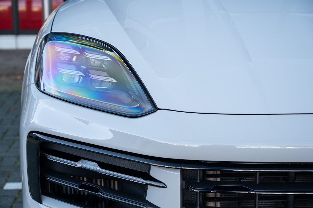 Porsche Cayenne (2024) — foto 21