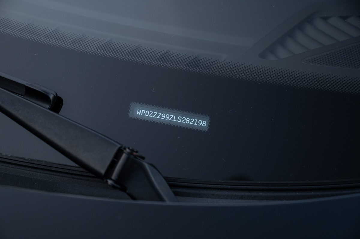 Porsche 911 (2020) — foto 35