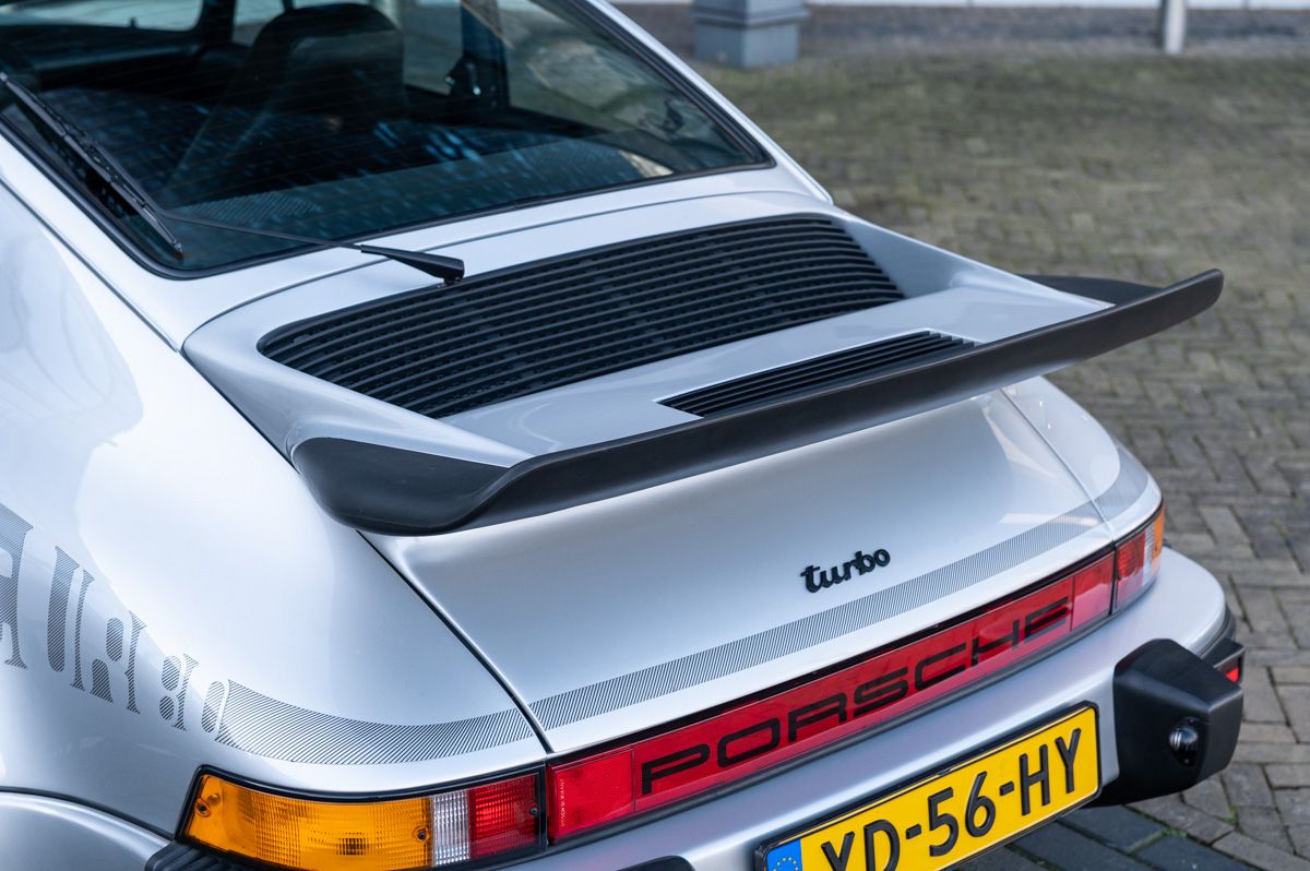 Porsche 911 (1976) — foto 24