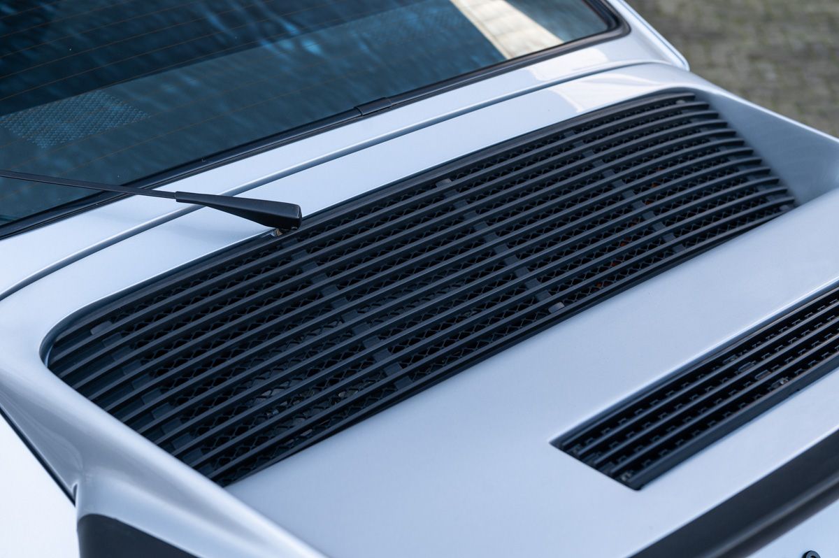 Porsche 911 (1976) — foto 38