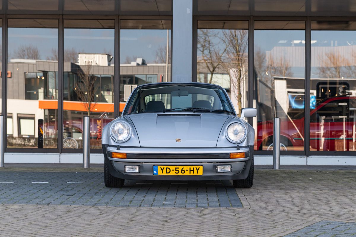 Porsche 911 (1976) — foto 8