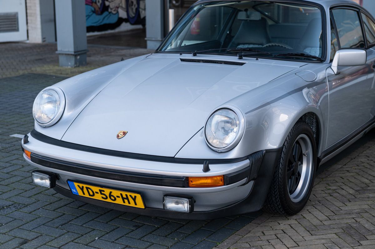 Porsche 911 (1976) — foto 5