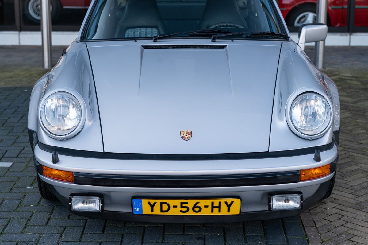 Porsche 911 (1976) — foto 9