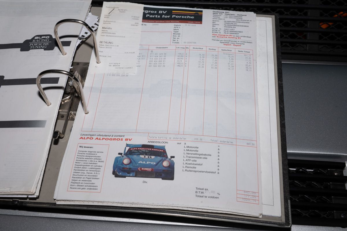Porsche 911 (1976) — foto 66