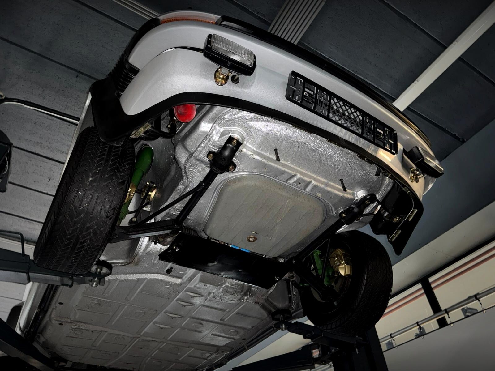Porsche 911 (1976) — foto 74