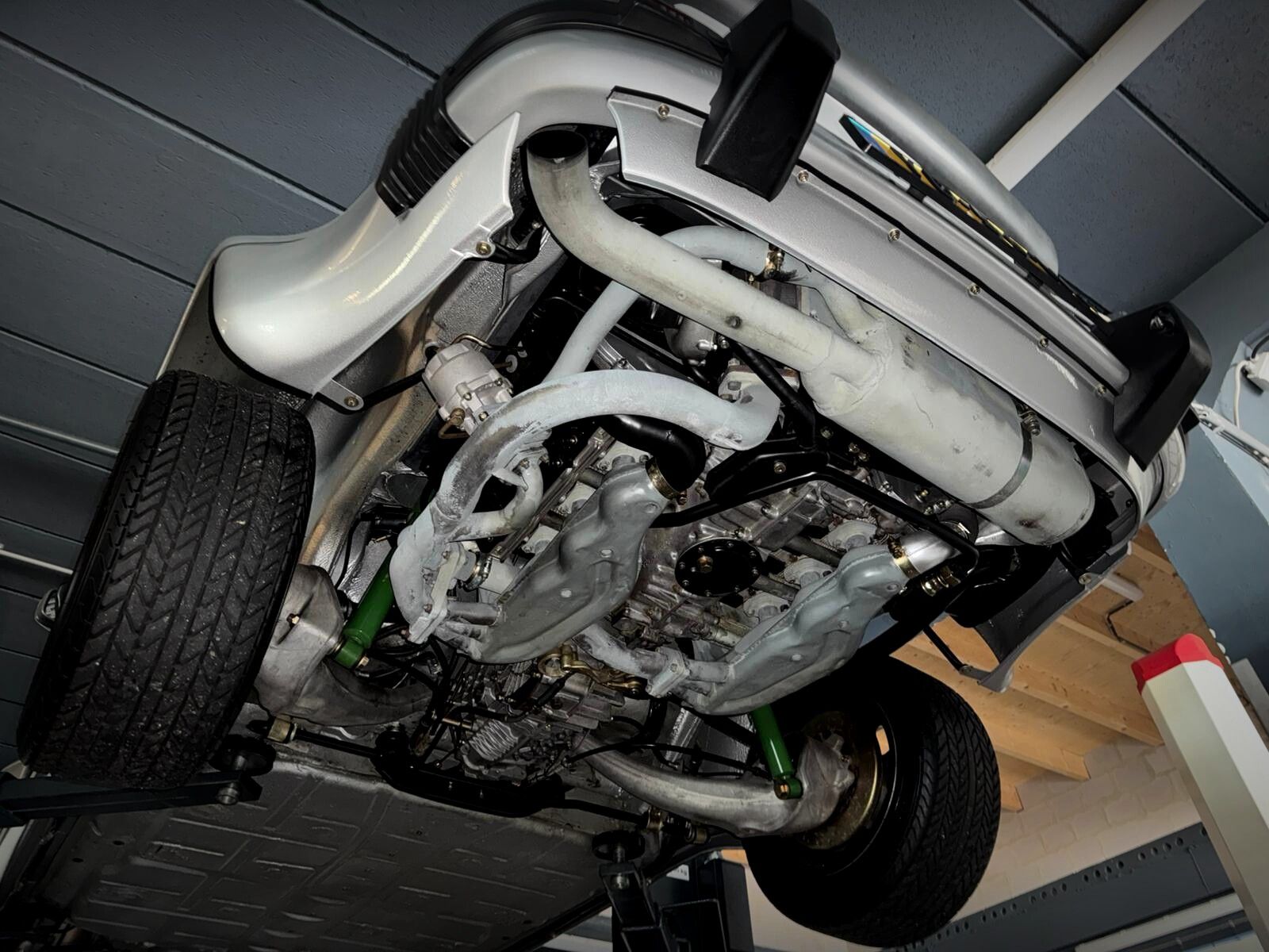 Porsche 911 (1976) — foto 79