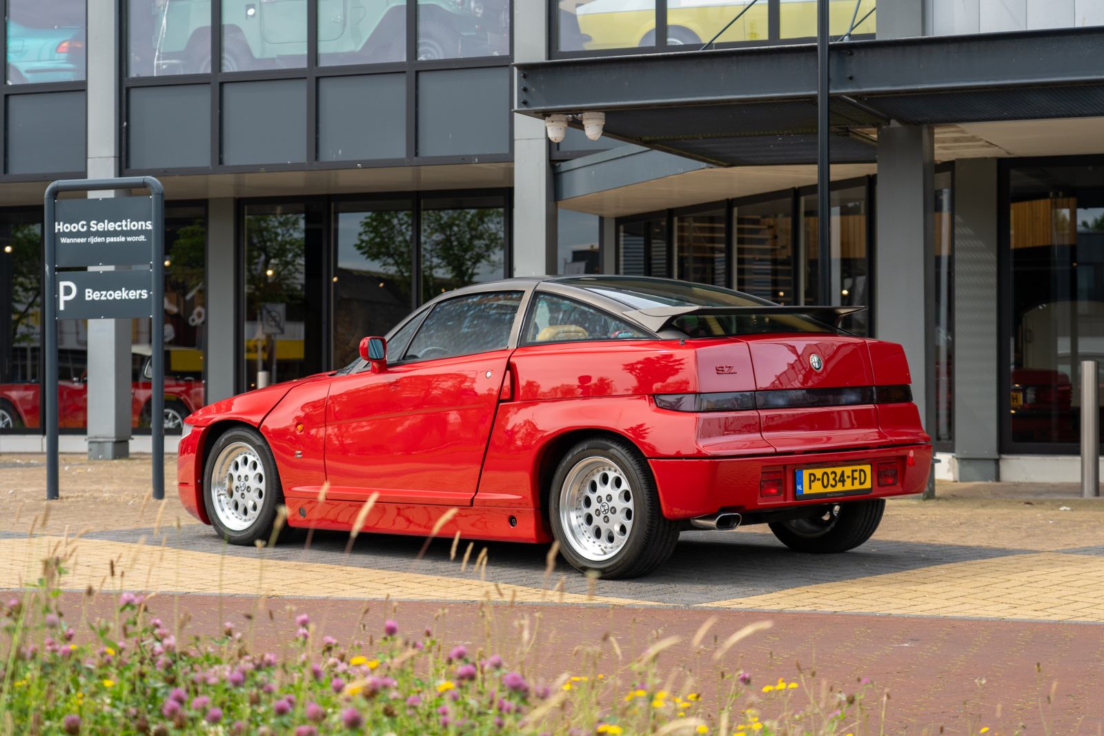 Alfa Romeo SZ (1990) — photo 3