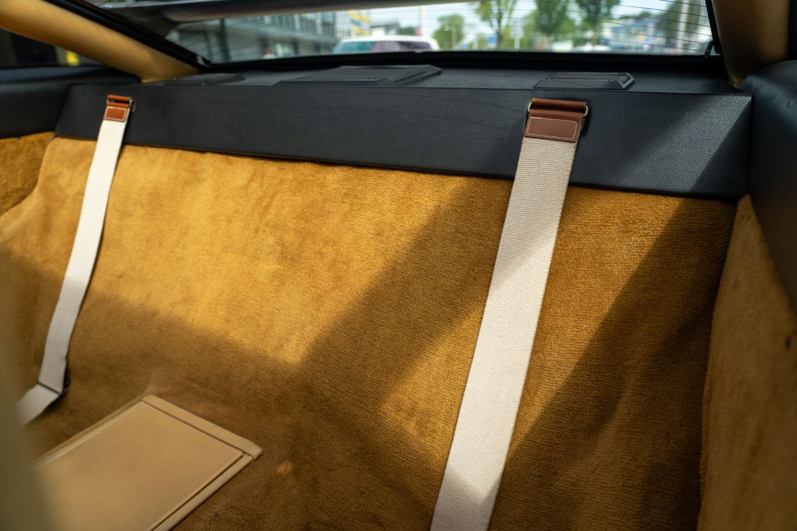 Alfa Romeo SZ (1990) — photo 64