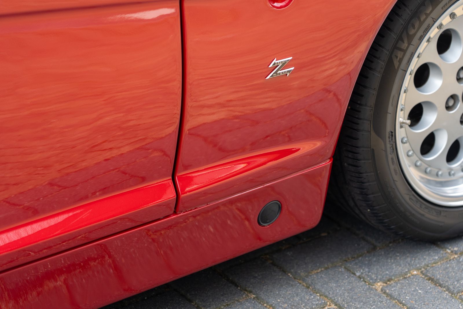 Alfa Romeo SZ (1990) — photo 23