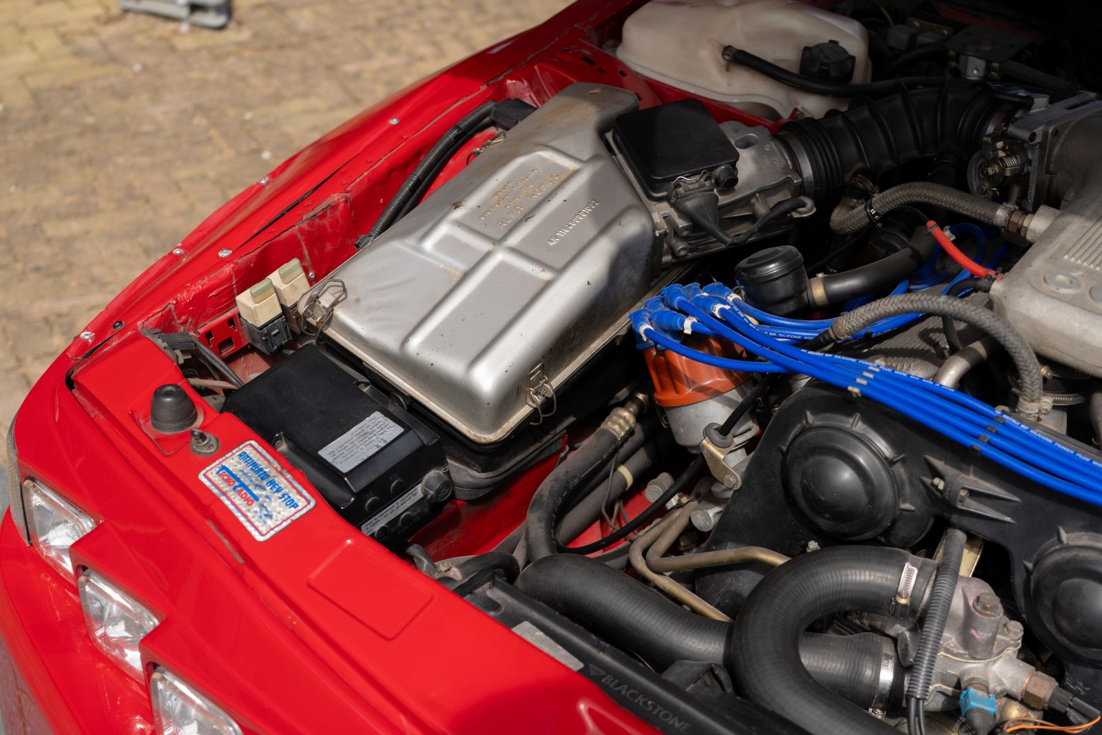 Alfa Romeo SZ (1990) — photo 100