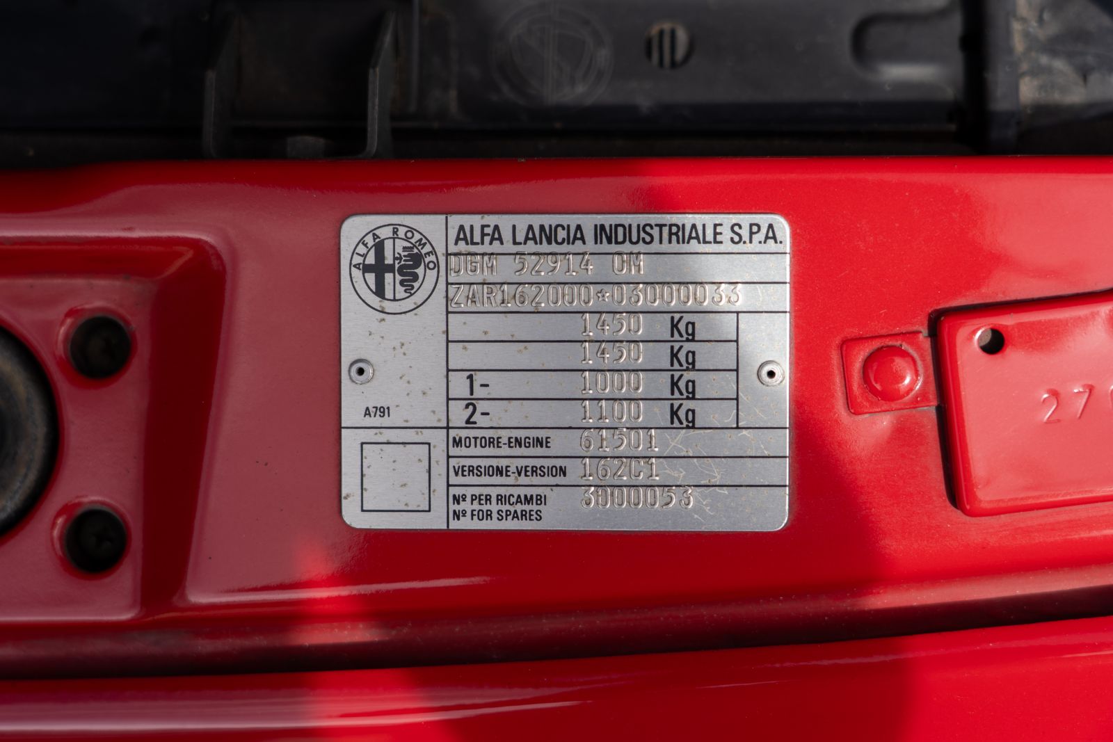Alfa Romeo SZ (1990) — photo 26