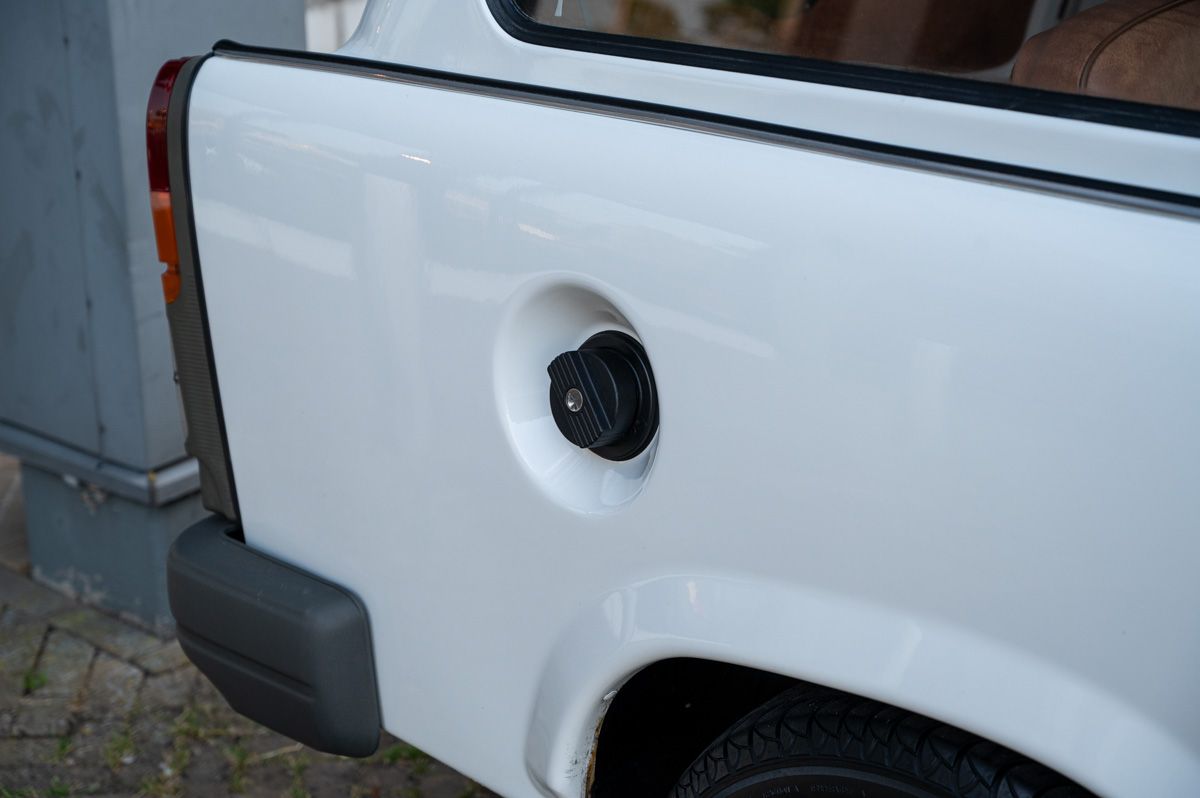 Trabant 1.1 (1991) — photo 25