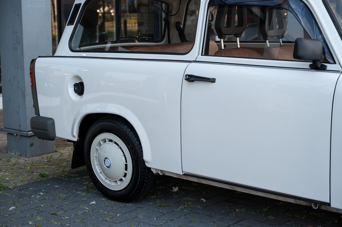 Trabant 1.1 (1991) — photo 24