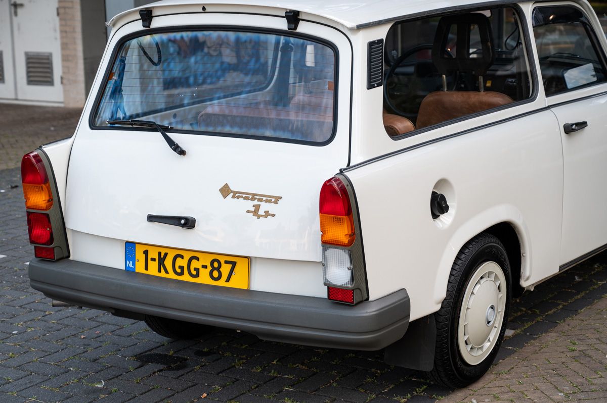 Trabant 1.1 (1991) — photo 5