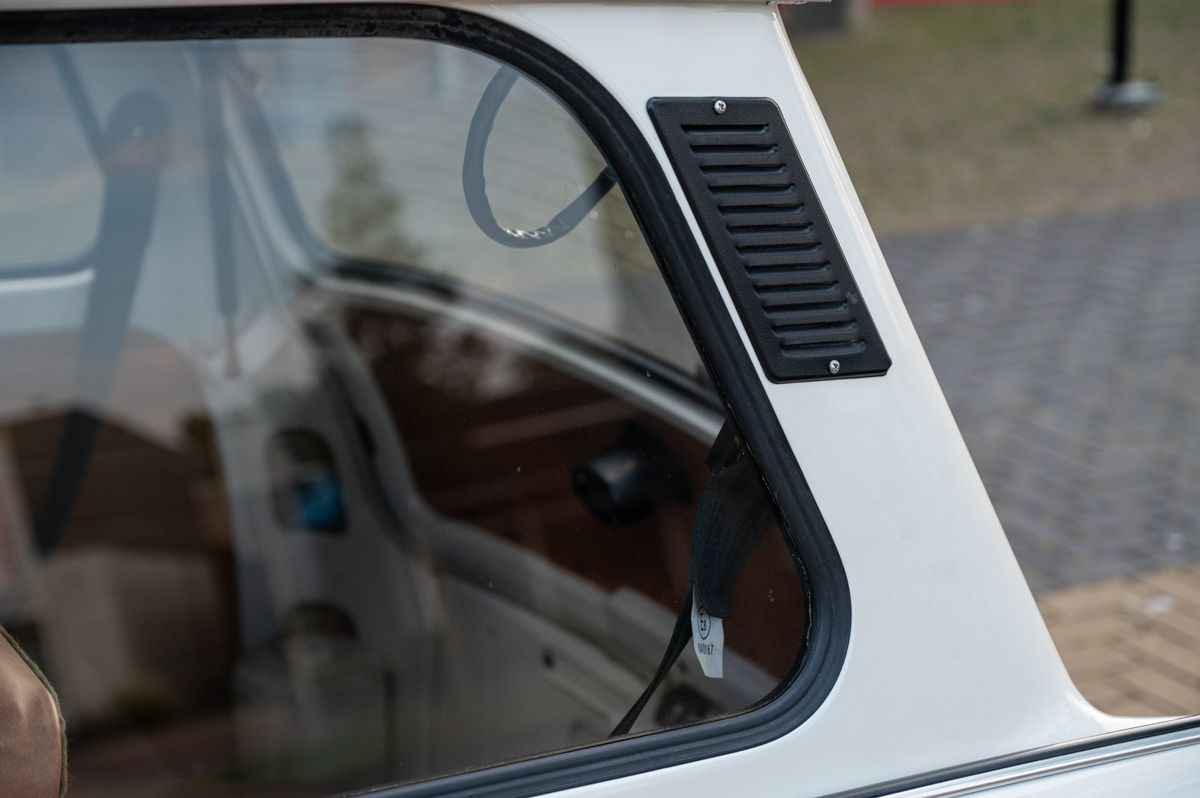 Trabant 1.1 (1991) — photo 31
