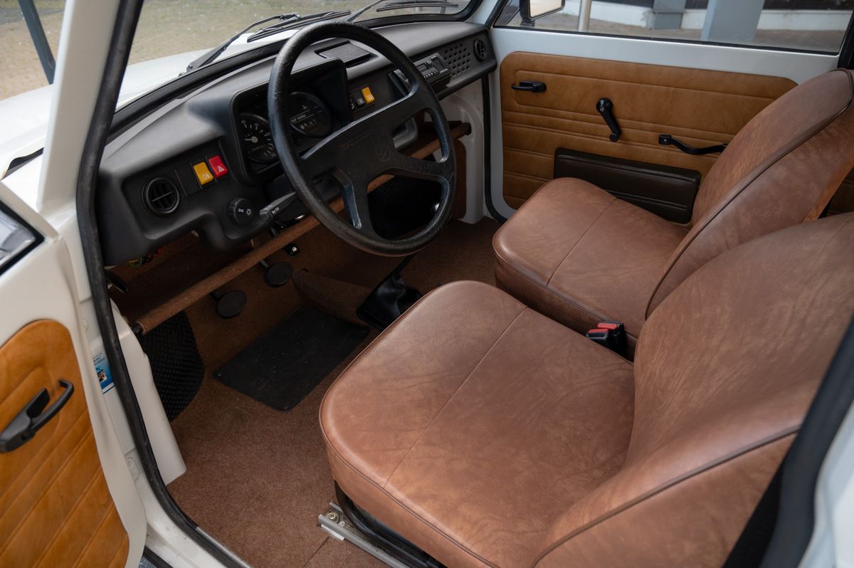 Trabant 1.1 (1991) — photo 34