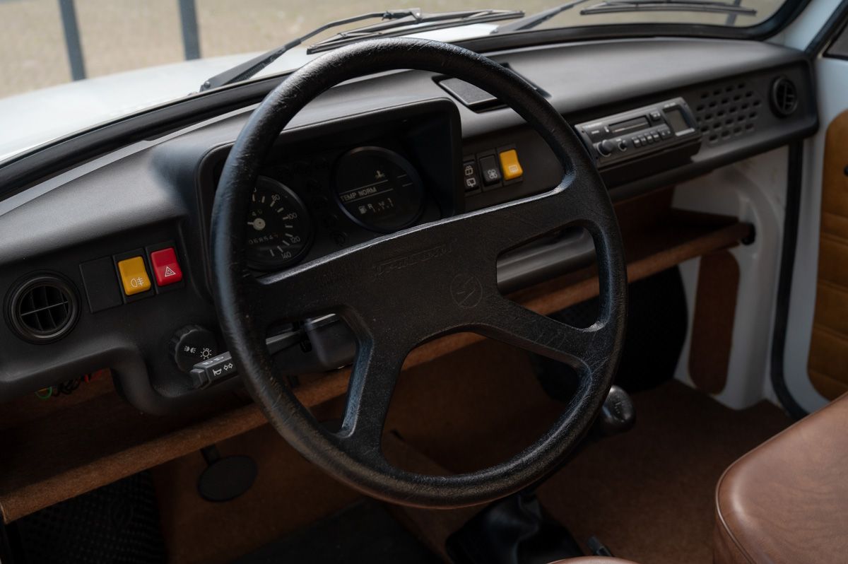 Trabant 1.1 (1991) — photo 47