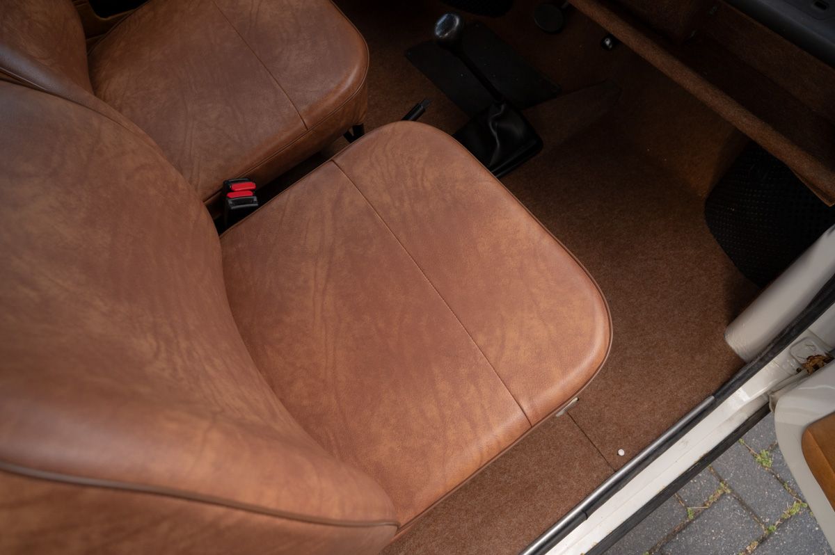 Trabant 1.1 (1991) — photo 41