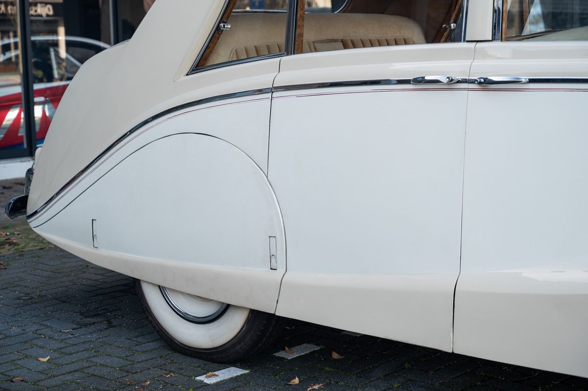 Rolls-Royce Silver Wraith (1954) — photo 4