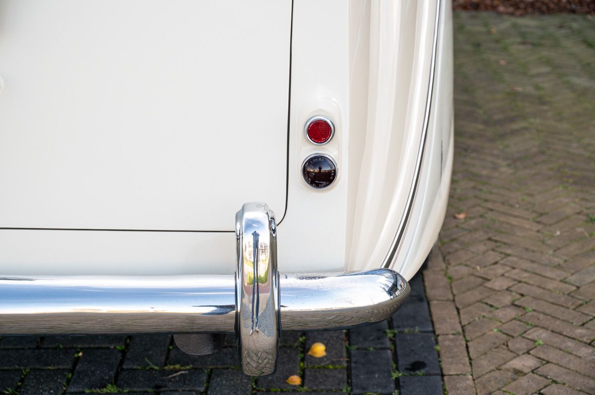 Rolls-Royce Silver Wraith (1954) — photo 23