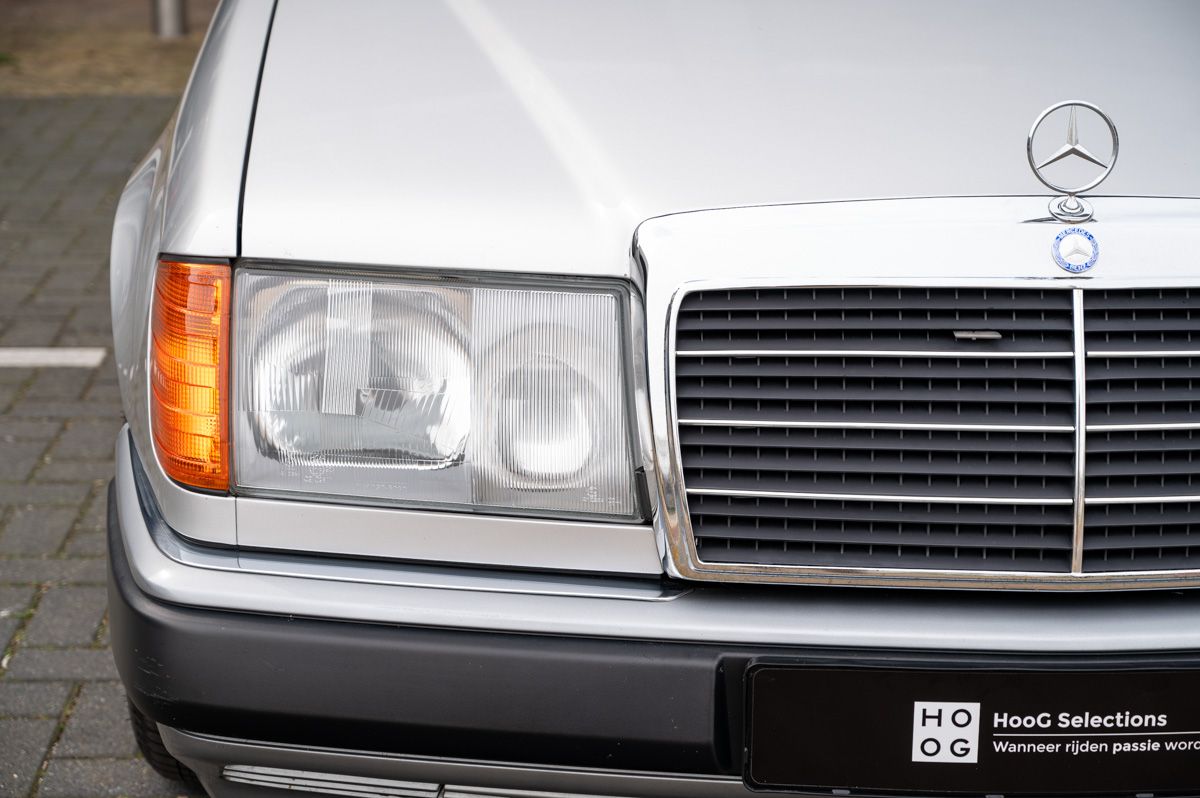 Mercedes-Benz E-Klasse (1994) — foto 23