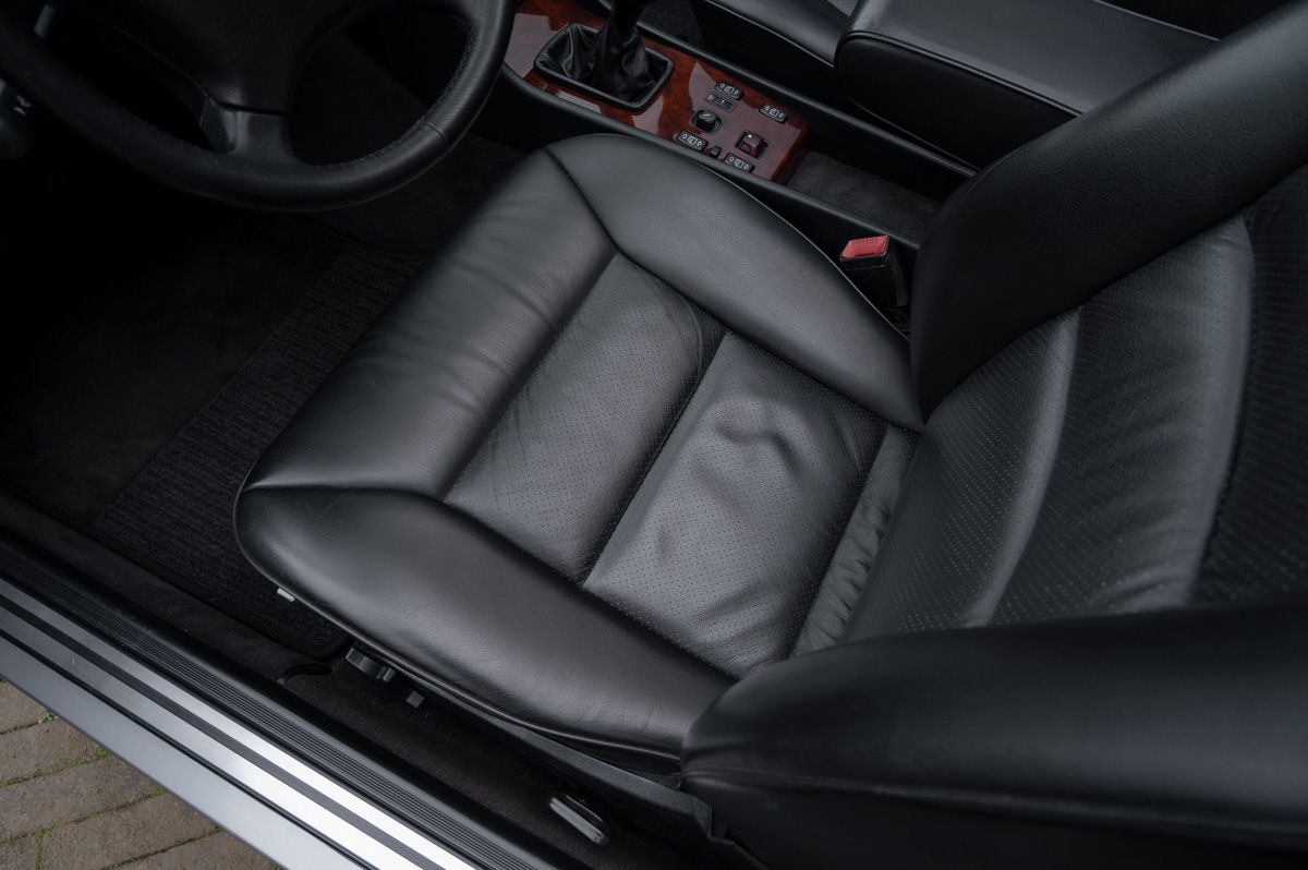 Mercedes-Benz E-Klasse (1994) — foto 54