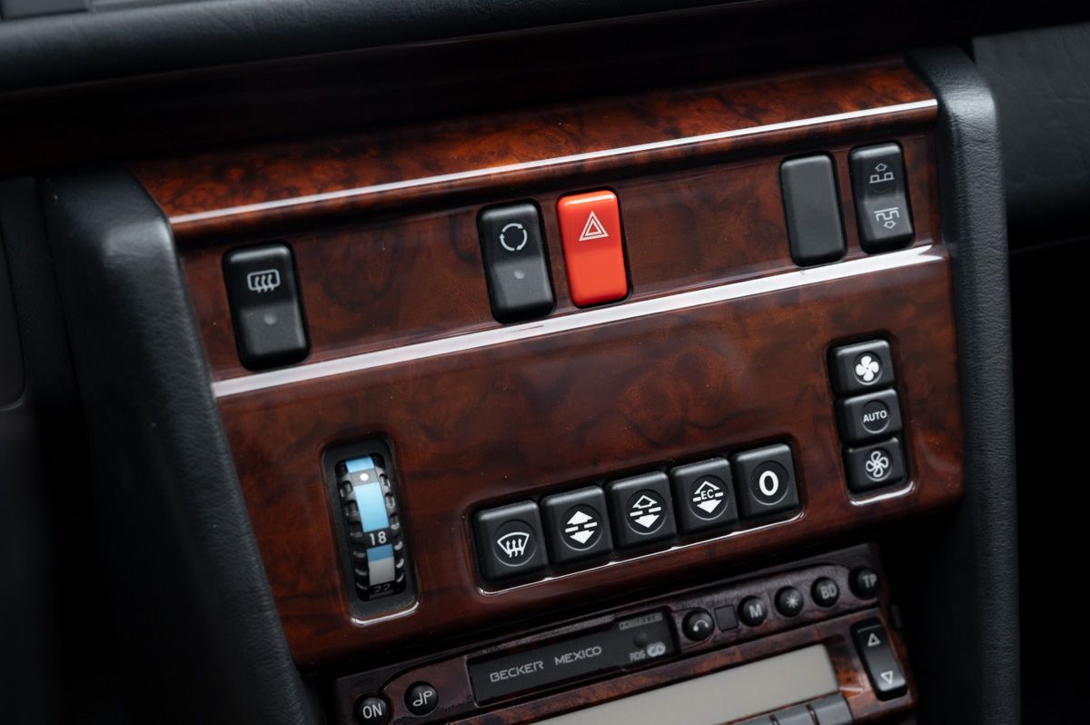 Mercedes-Benz E-Klasse (1994) — foto 61