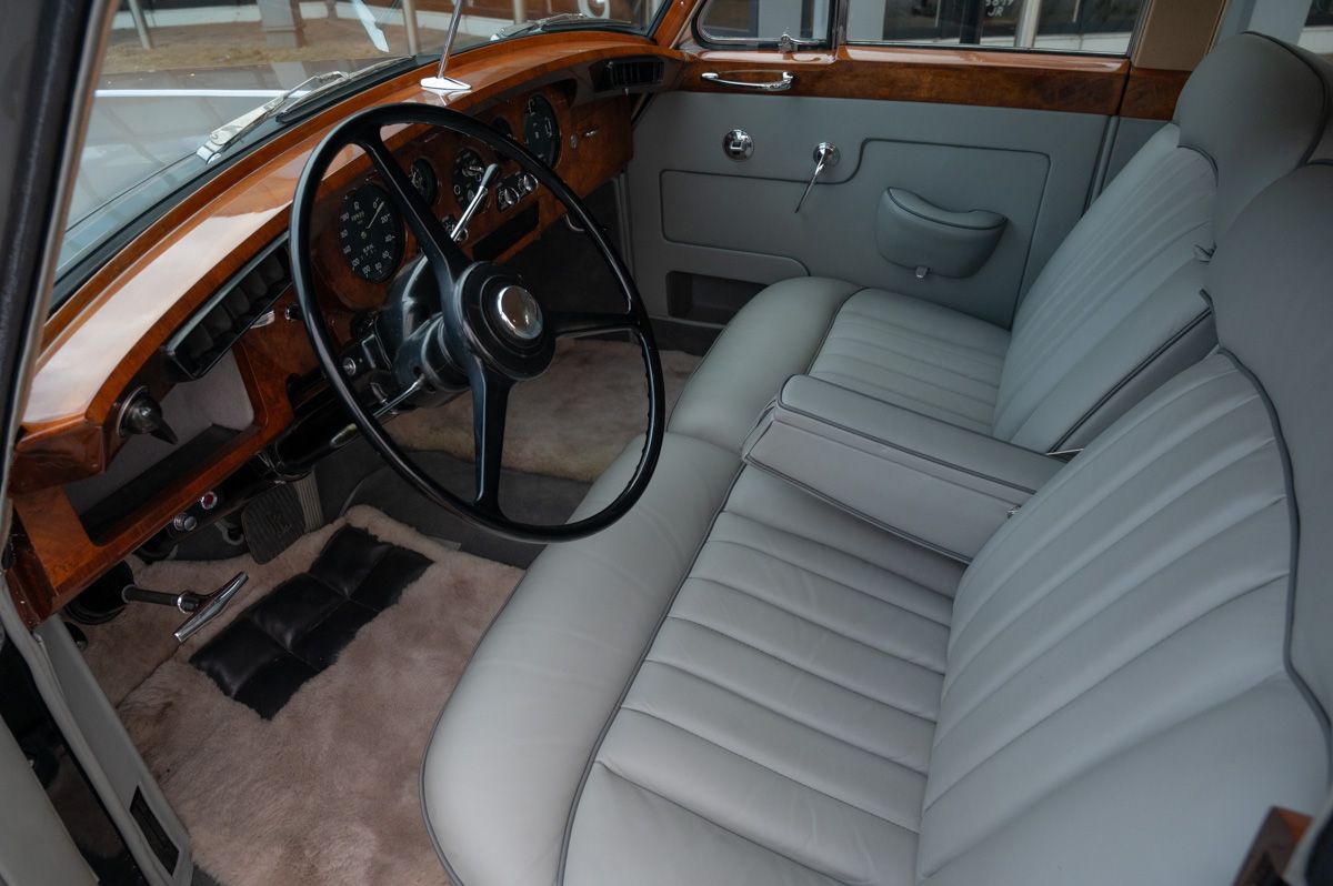 Rolls-Royce Silver Cloud (1962) — photo 43
