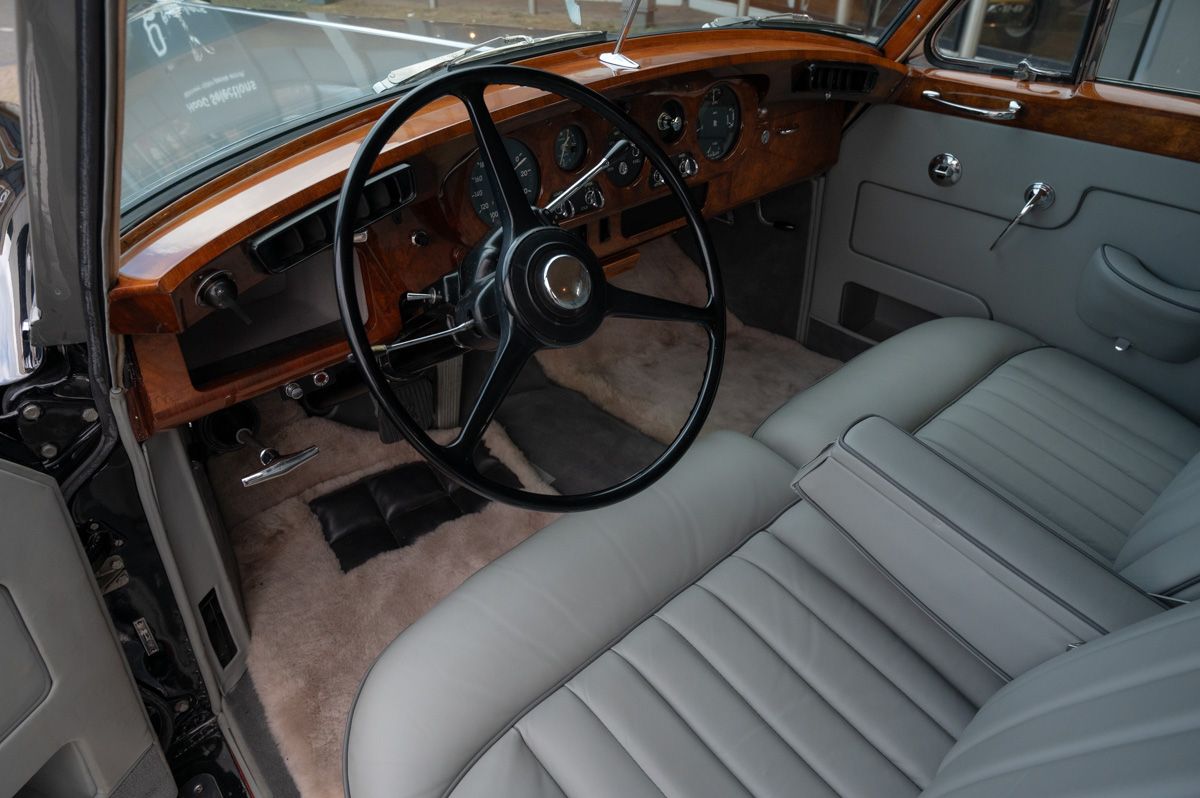 Rolls-Royce Silver Cloud (1962) — photo 42