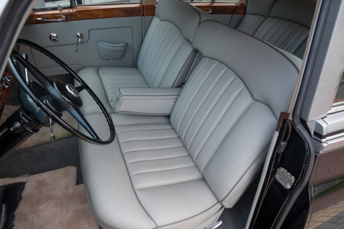 Rolls-Royce Silver Cloud (1962) — photo 48