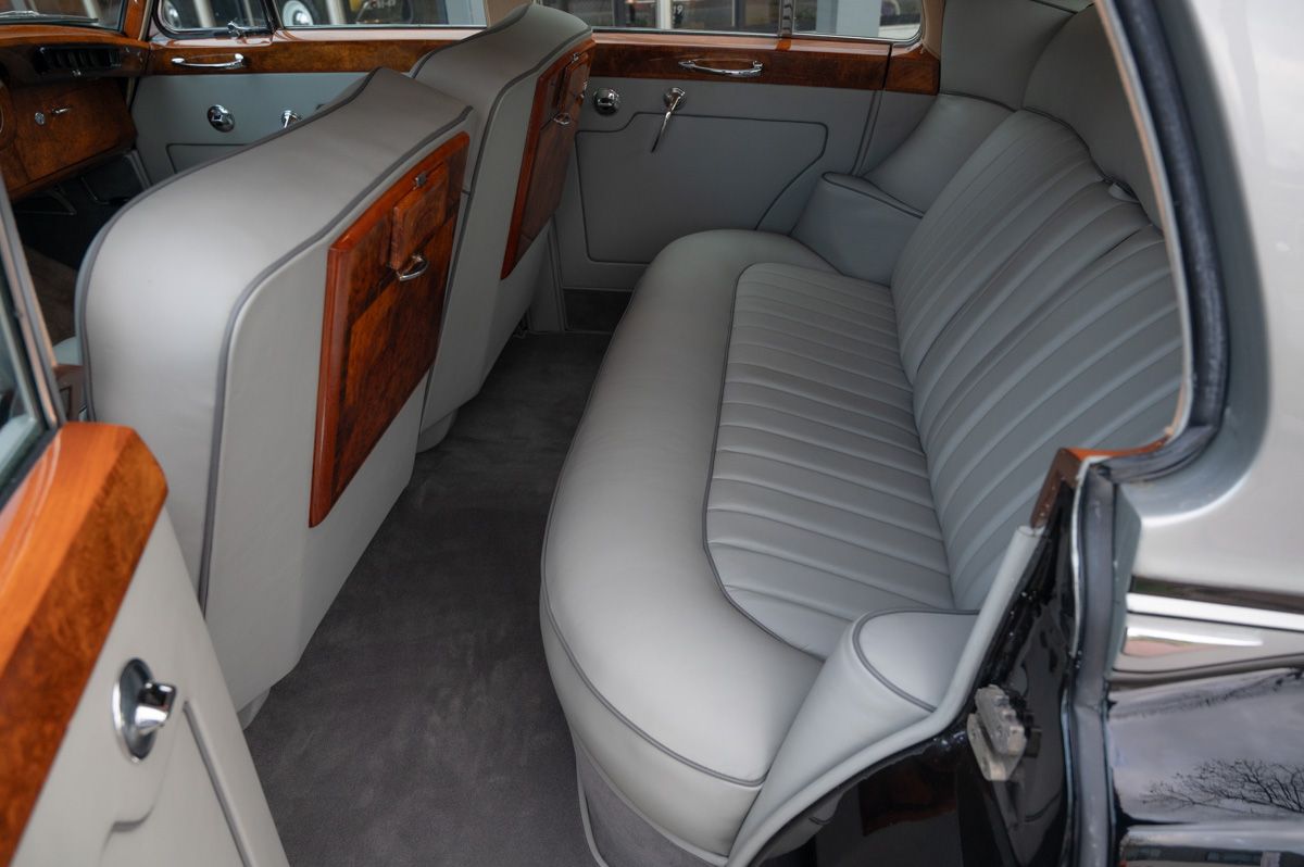 Rolls-Royce Silver Cloud (1962) — photo 52