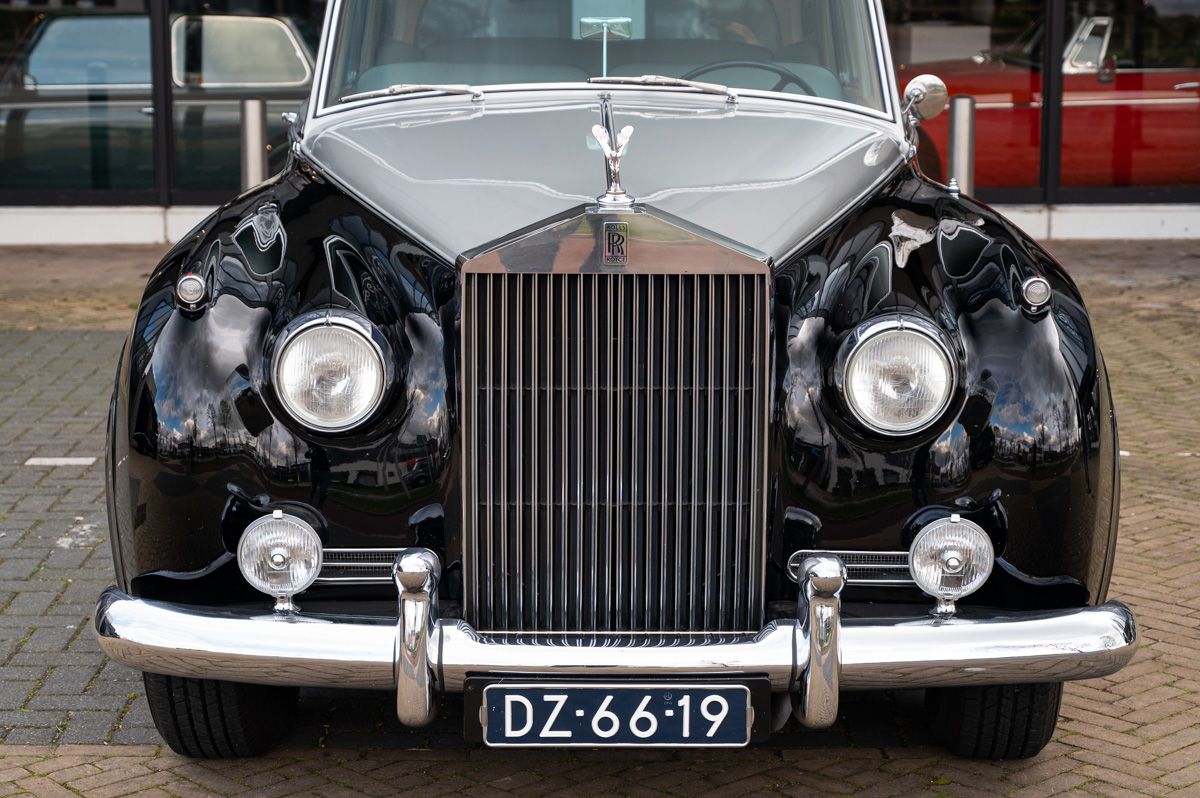 Rolls-Royce Silver Cloud (1962) — photo 9